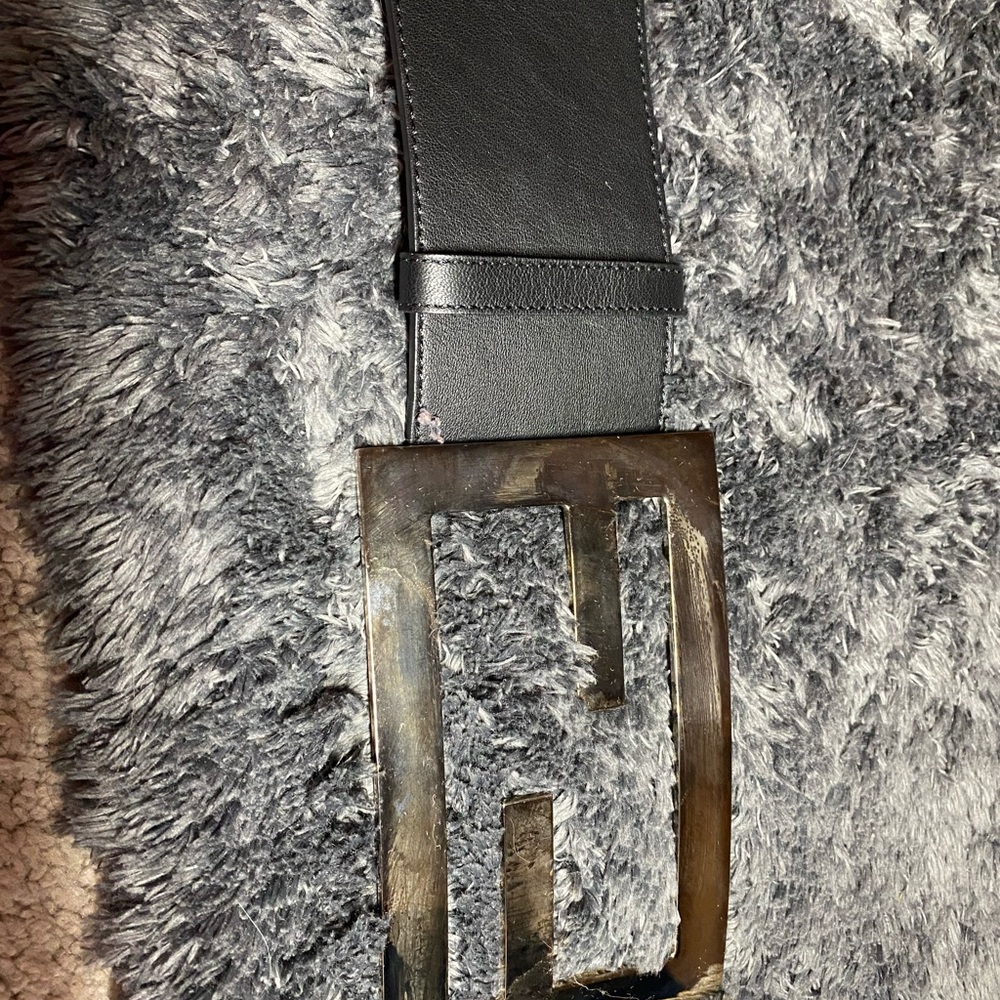 Fendi Black Leather belt authentic never worn.